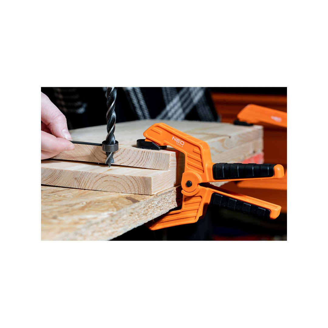 Stiprus spyruoklinis spaustukas 4"/100 2 Stiprus spyruoklinis spaustukas 4"/100 2