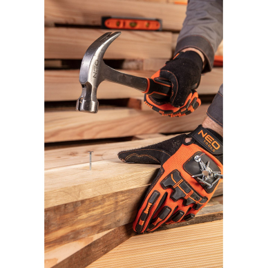 Staliaus plaktukas 300 g, monoblokas, bimedžiaginė rankena 1 Staliaus plaktukas 300 g, monoblokas, bimedžiaginė rankena 1