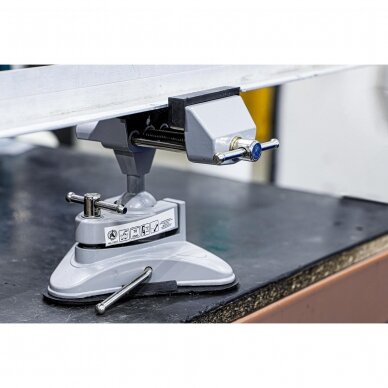 Stalo spaustuvai | pasukami | lūpos 70 mm | su prisiurbtuku (71017) 3 Stalo spaustuvai | pasukami | lūpos 70 mm | su prisiurbtuku (71017) 3