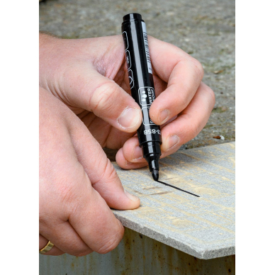 Statybinis žymeklis (markeris), juodas, nuolatinis, atsparus vandeniui, aliejaus pagrindu, kartotiniai iš 20. 3 Statybinis žymeklis (markeris), juodas, nuolatinis, atsparus vandeniui, aliejaus pagrindu, kartotiniai iš 20. 3