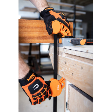 Stiprus automatinis spaustuvas 18"/450 4