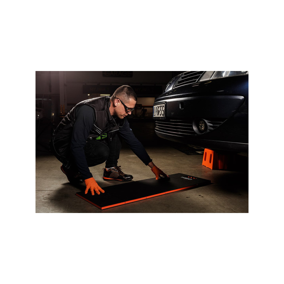 Sulankstomas kilimėlis po automobiliu, 1210 x 455 x 23 mm, 3 sluoksniai 2 Sulankstomas kilimėlis po automobiliu, 1210 x 455 x 23 mm, 3 sluoksniai 2