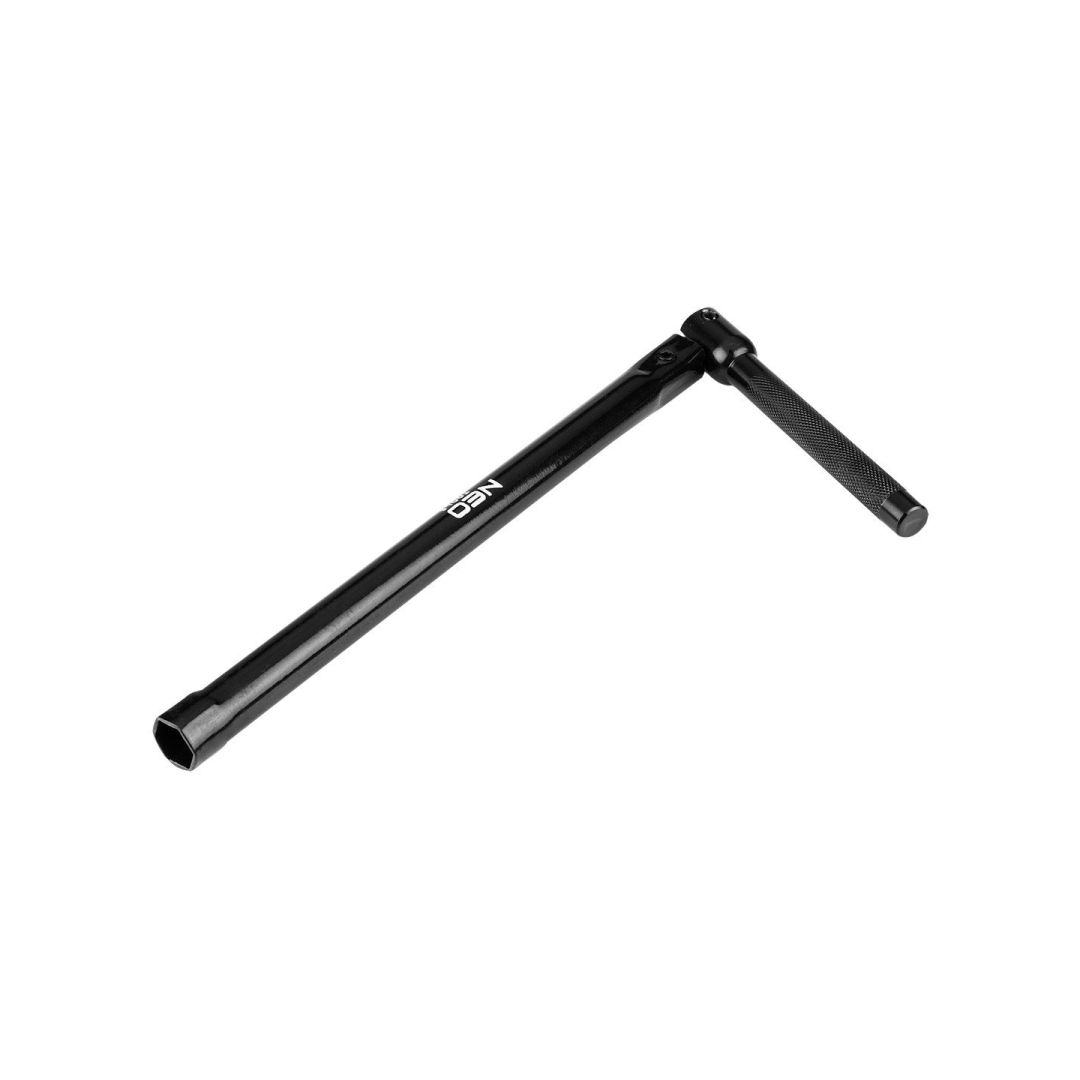 Sulūžęs tvirtinimo veržliaraktis 2