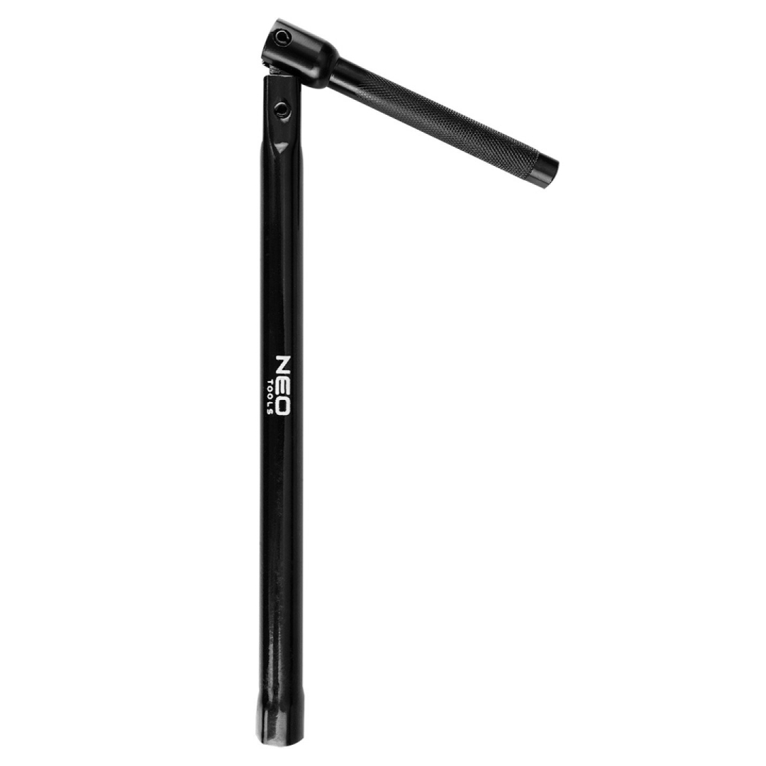 Sulūžęs tvirtinimo veržliaraktis 7