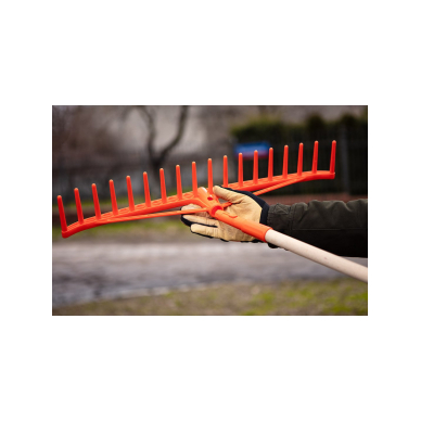 Sustiprintas šieno grėblys, plastikinis 1 Sustiprintas šieno grėblys, plastikinis 1