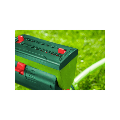 Svyruojantis purkštuvas, aprėptis iki 208 m2, 16 purkštukų, metalinis laiptelinis smaigalys valymui 2 Svyruojantis purkštuvas, aprėptis iki 208 m2, 16 purkštukų, metalinis laiptelinis smaigalys valymui 2