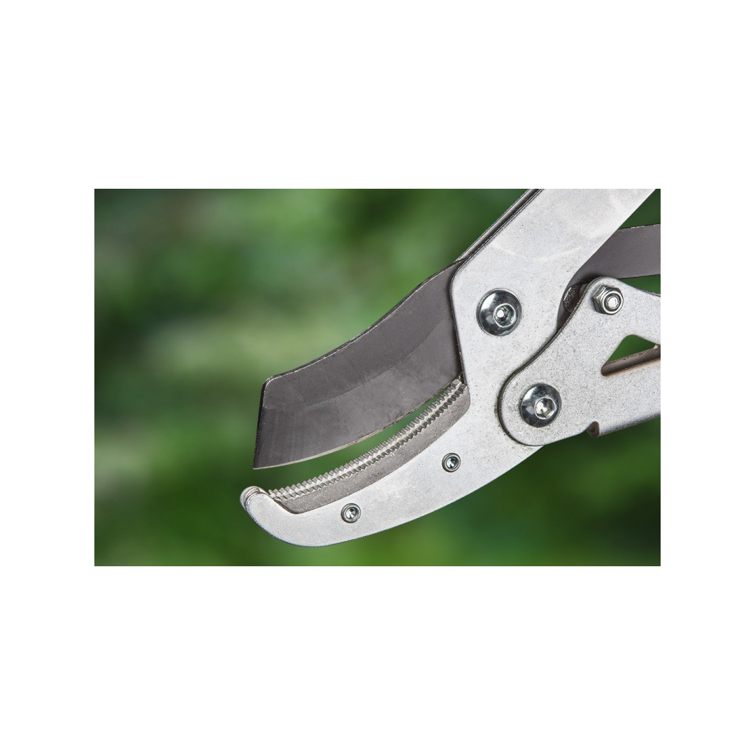 Teleskopininis sekatorius 670 mm, kirpimo diametras 45 mm, 3