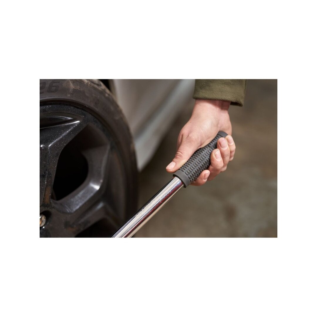 Teleskopinis ratų raktas Teleskopinis ratų raktas