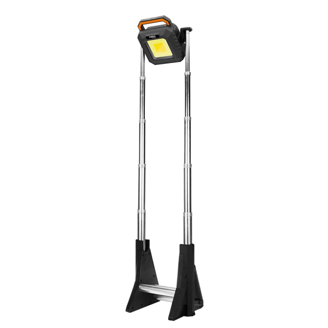 Teleskopinis reflektorius 3000lm 3