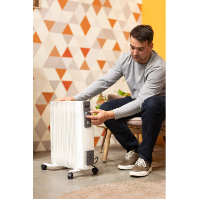 Tepalinis šildytuvas NEO 90-153, 2500W 11 briaunų 2 Tepalinis šildytuvas NEO 90-153, 2500W 11 briaunų 2