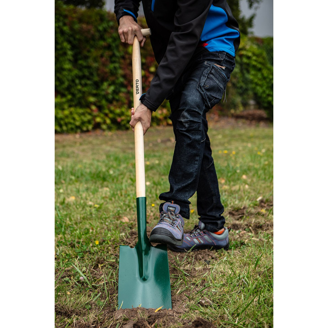 Tiesus kastuvas, medinė rankena, "T" formos rankena, amerikietiškas 1