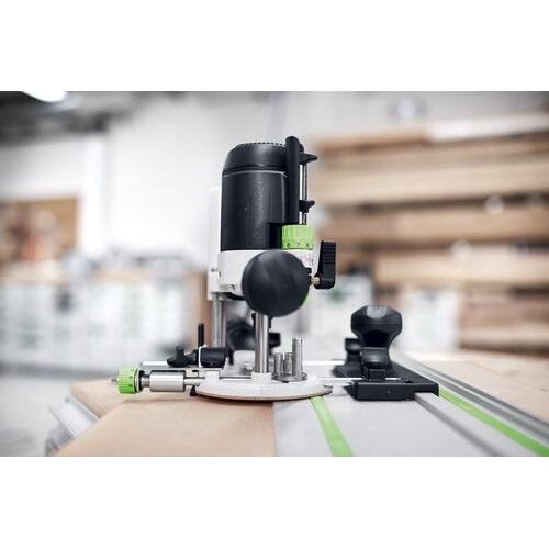 Tikslus kreipiančiosios atramos nustatymas Festool FE-FS/OF 1000 (488754) 1 Tikslus kreipiančiosios atramos nustatymas Festool FE-FS/OF 1000 (488754) 1