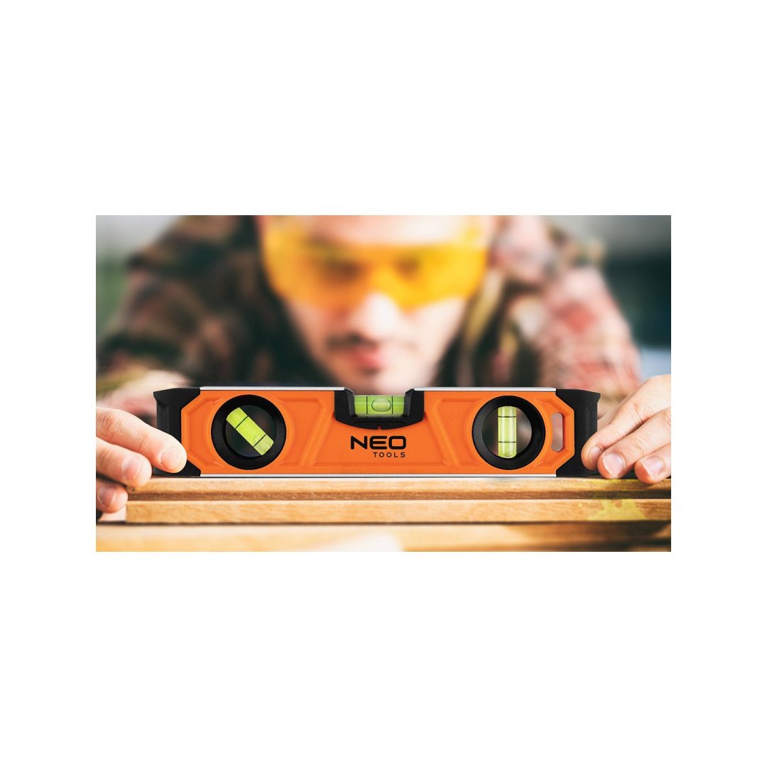 Torpedo gulsčiukas 230 mm, su magnetu 1 Torpedo gulsčiukas 230 mm, su magnetu 1