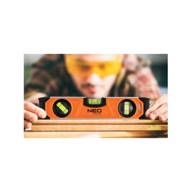 Torpedo gulsčiukas 230 mm, su magnetu 1 Torpedo gulsčiukas 230 mm, su magnetu 1