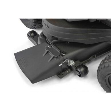 Traktoriukas su šoniniu metimu - Stiga Tornado 9121 W 8