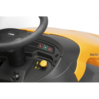 Traktoriukas su surinkimu - Stiga Estate 798 W 6 Traktoriukas su surinkimu - Stiga Estate 798 W 6