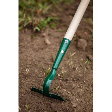 Trapecinis motopjūklas 14 cm medine rankena 1 Trapecinis motopjūklas 14 cm medine rankena 1