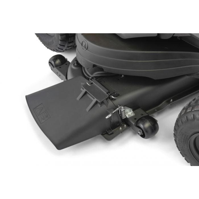 Traktoriukas su šoniniu metimu - Stiga Tornado 9121 W 8