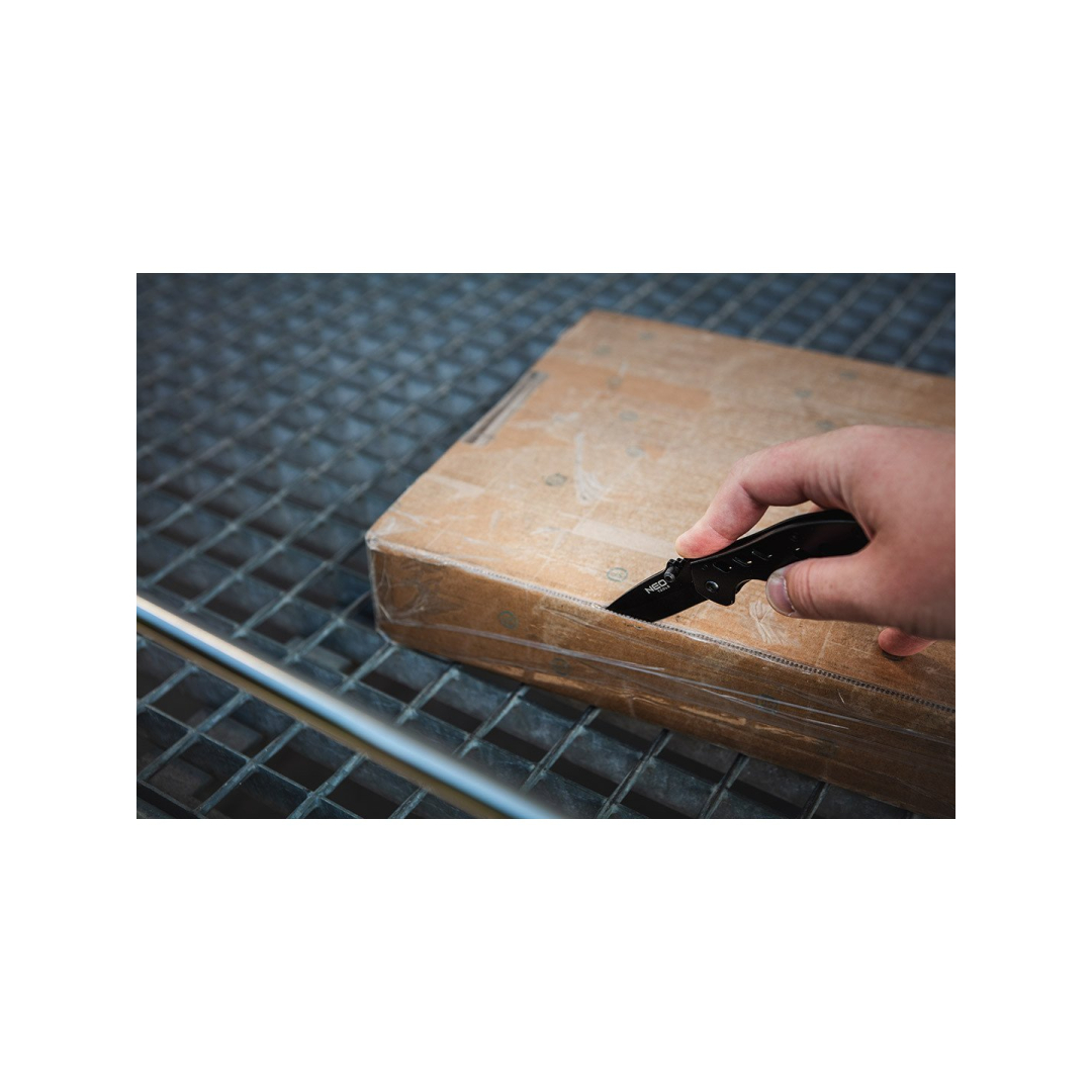 Universalus peilis, 90 mm ašmenys, sulankstomas 2 Universalus peilis, 90 mm ašmenys, sulankstomas 2