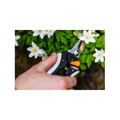 Universalios žirklės 210 mm, diapazonas iki 6 mm, reguliuojami tarpai 6 Universalios žirklės 210 mm, diapazonas iki 6 mm, reguliuojami tarpai 6