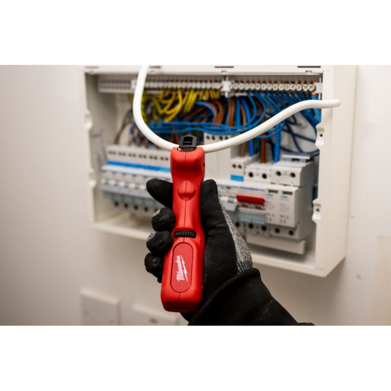 Universalus nuizoliavimo įrankis MILWAUKEE 4in1 8 Universalus nuizoliavimo įrankis MILWAUKEE 4in1 8