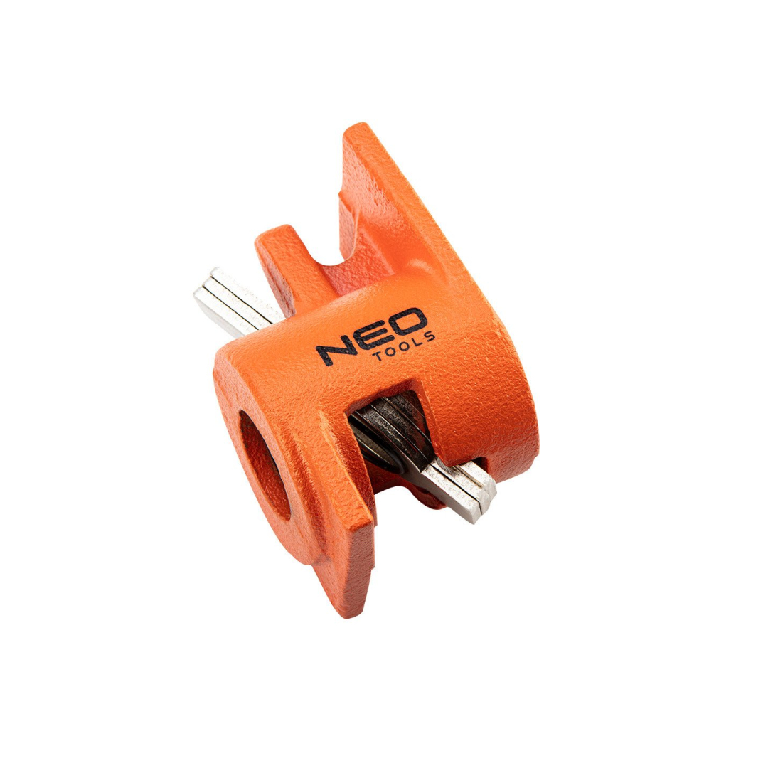 Vamzdžio spaustukas 3/4" 2 Vamzdžio spaustukas 3/4" 2