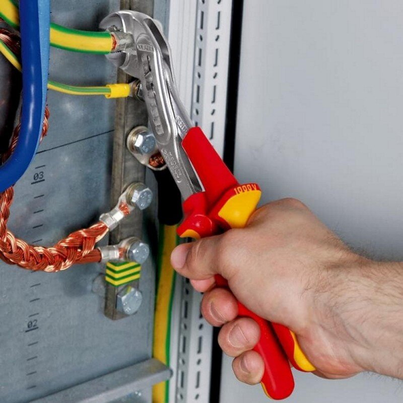 Vamzdinės replės KNIPEX 8806 250mm 2 Vamzdinės replės KNIPEX 8806 250mm 2