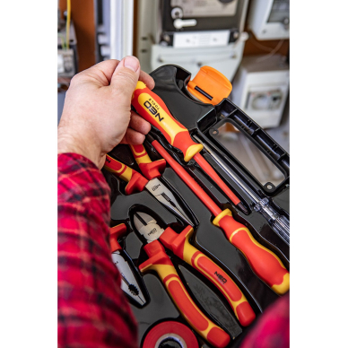 VDE įrankių rinkinys 7 vnt. 3