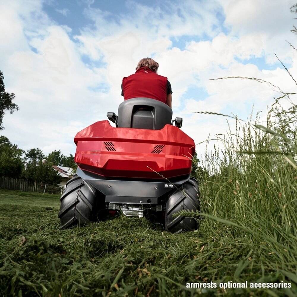 Vejos traktoriukas solo by AL-KO T22-110.4 HDH-A V2, 13.4kW (2025 m. modelis) 10 Vejos traktoriukas solo by AL-KO T22-110.4 HDH-A V2, 13.4kW (2025 m. modelis) 10