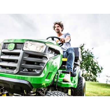 Vejos traktoriukas John Deere X127 Vejos traktoriukas John Deere X127
