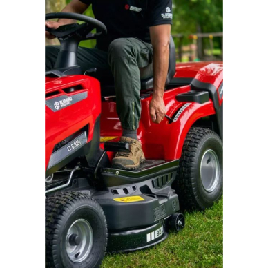 Vejos traktoriukas Blue Bird LT C 92H, 9,2 kW 3 Vejos traktoriukas Blue Bird LT C 92H, 9,2 kW 3