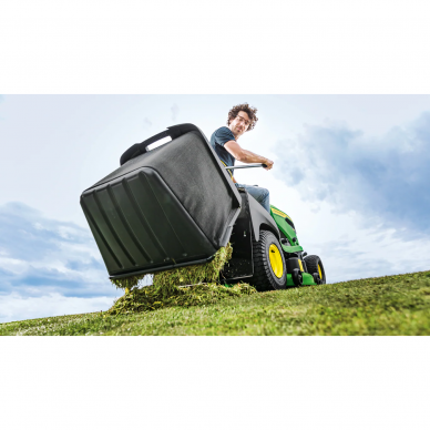 Vejos traktoriukas John Deere X167R, 12,2 kW, 107 cm 4 Vejos traktoriukas John Deere X167R, 12,2 kW, 107 cm 4