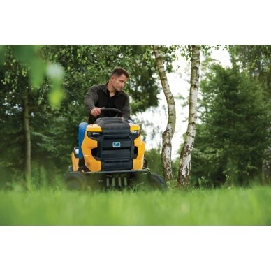 Vejos traktoriukas Cub Cadet XT1 OS107 (Naujas modelis) 1 Vejos traktoriukas Cub Cadet XT1 OS107 (Naujas modelis) 1
