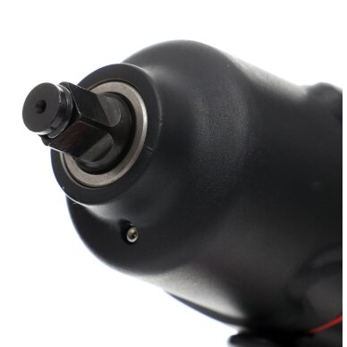 Veržliasukis pneumatinis 1/2 1900Nm +17 vnt. 3