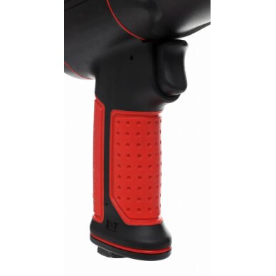 Veržliasukis pneumatinis 1/2 1900Nm +17 vnt. 7