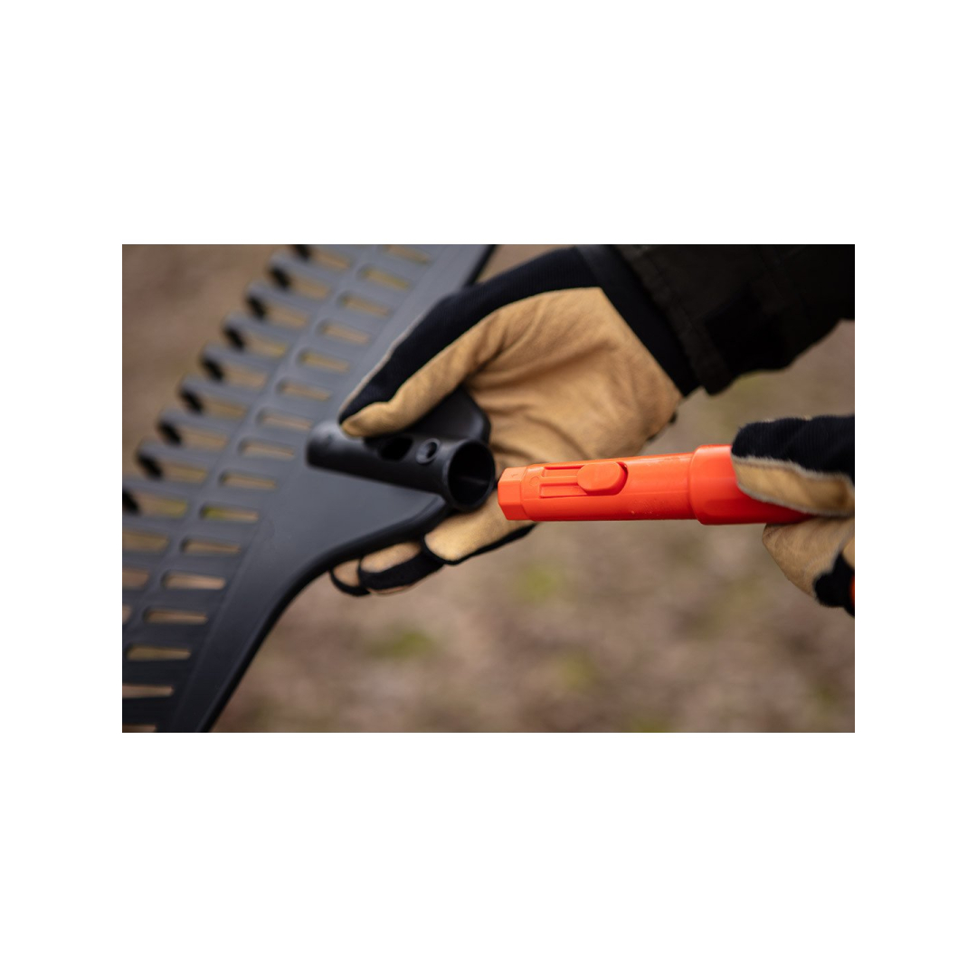 Vidutinio lapo grėblys, juodas 1 Vidutinio lapo grėblys, juodas 1