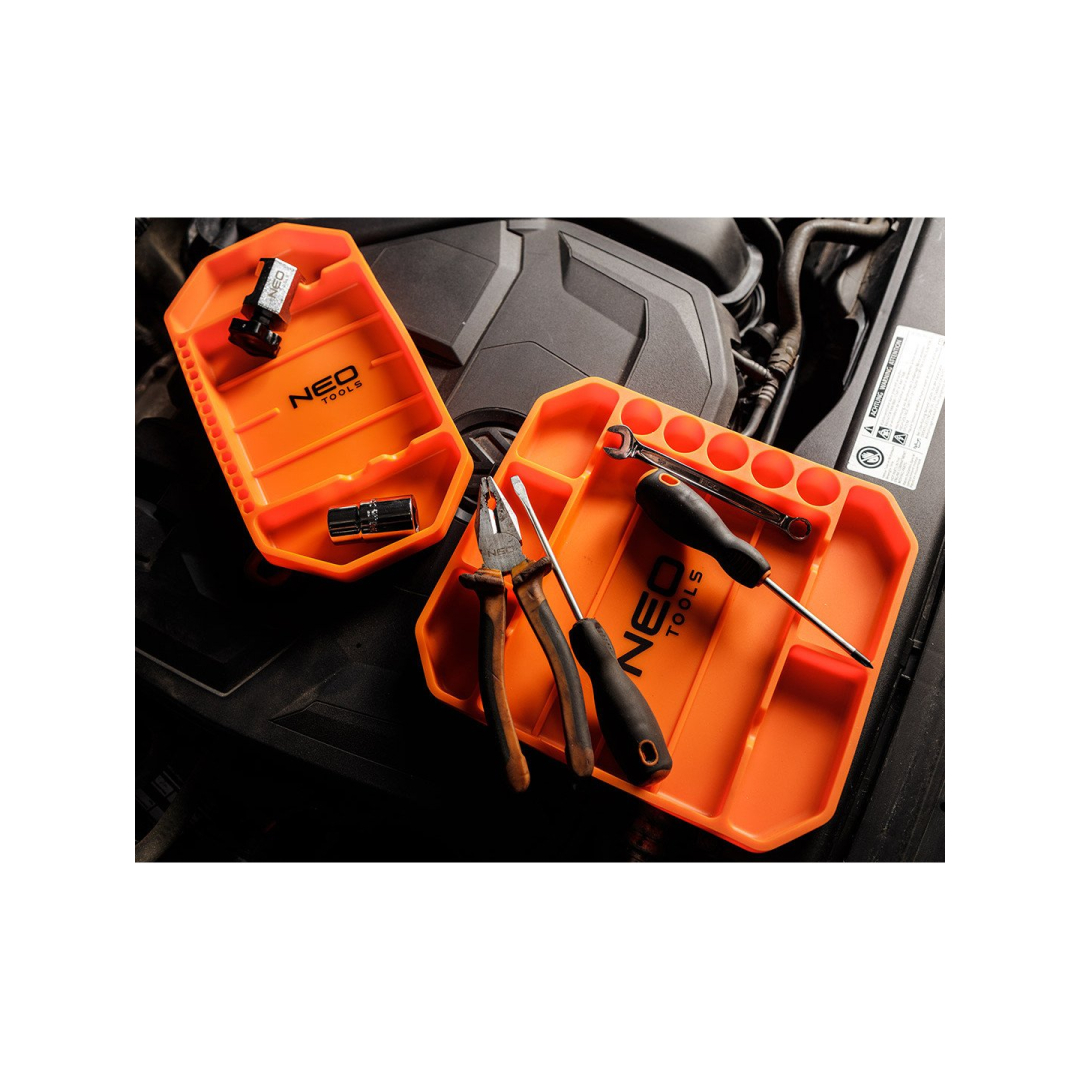 Vidutinis silikoninis įsukamas langelis, 25,7 x 23,2 x 2,5 cm 3 Vidutinis silikoninis įsukamas langelis, 25,7 x 23,2 x 2,5 cm 3