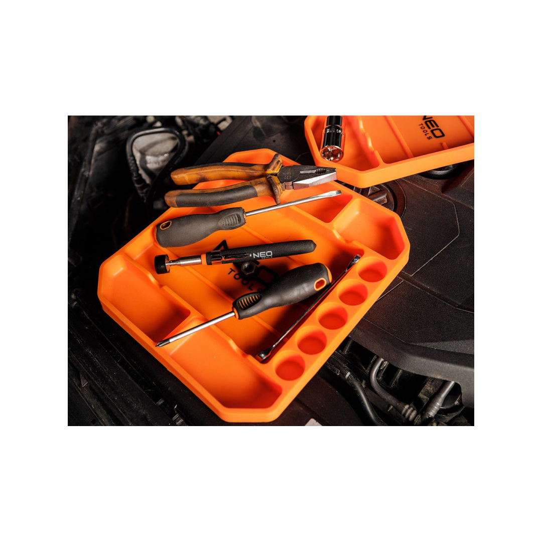 Vidutinis silikoninis įsukamas langelis, 25,7 x 23,2 x 2,5 cm 4 Vidutinis silikoninis įsukamas langelis, 25,7 x 23,2 x 2,5 cm 4