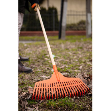 Vidutinio lapo grėblys, plastikinis 6 Vidutinio lapo grėblys, plastikinis 6