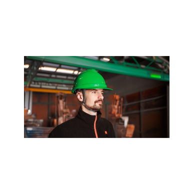 Žalias pramoninis šalmas su dirželiu ant smakro 1