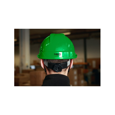 Žalias pramoninis šalmas su dirželiu ant smakro 3 Žalias pramoninis šalmas su dirželiu ant smakro 3