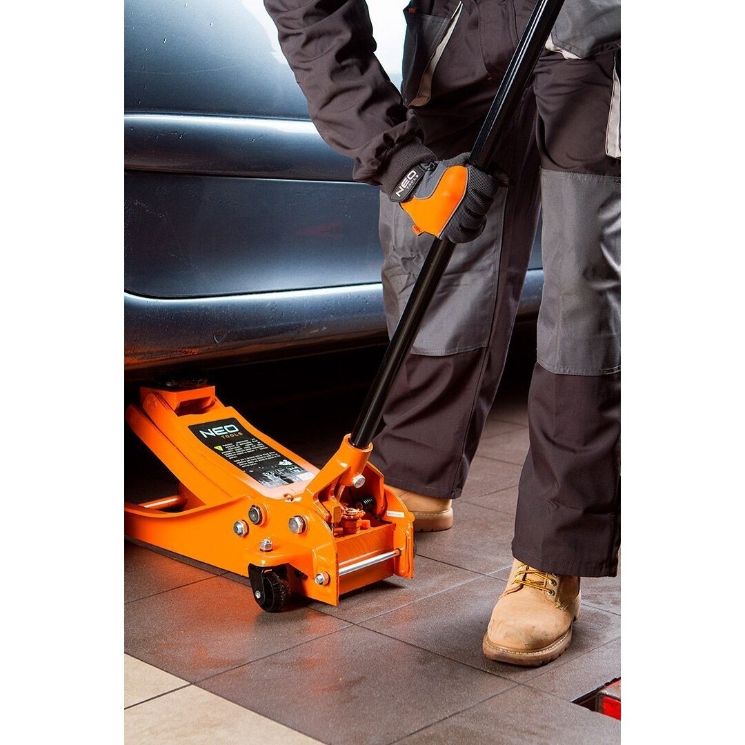 Žemo profilio serviso domkratas Neo 11-731, 2.5T, 85-455mm 1 Žemo profilio serviso domkratas Neo 11-731, 2.5T, 85-455mm 1