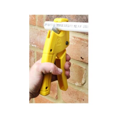 Žirklės plastikiniams vamzdziams 1