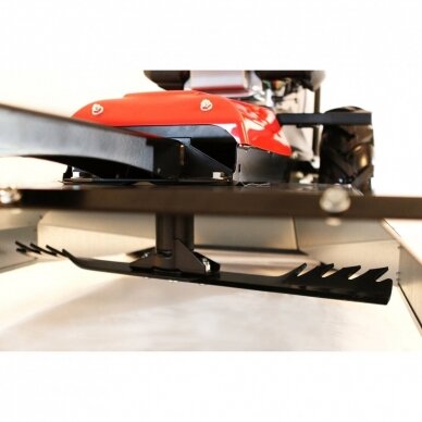 ŽOLIAPJOVĖ MULČERIS HURRICANE F-550, 4.5 kW 3 ŽOLIAPJOVĖ MULČERIS HURRICANE F-550, 4.5 kW 3